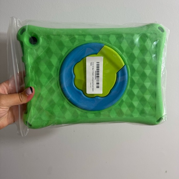 Fire HD 10 Tablet Case (2021 Released) 11th Generation and Fire HD 10 Plus Case - Picture 2 of 10